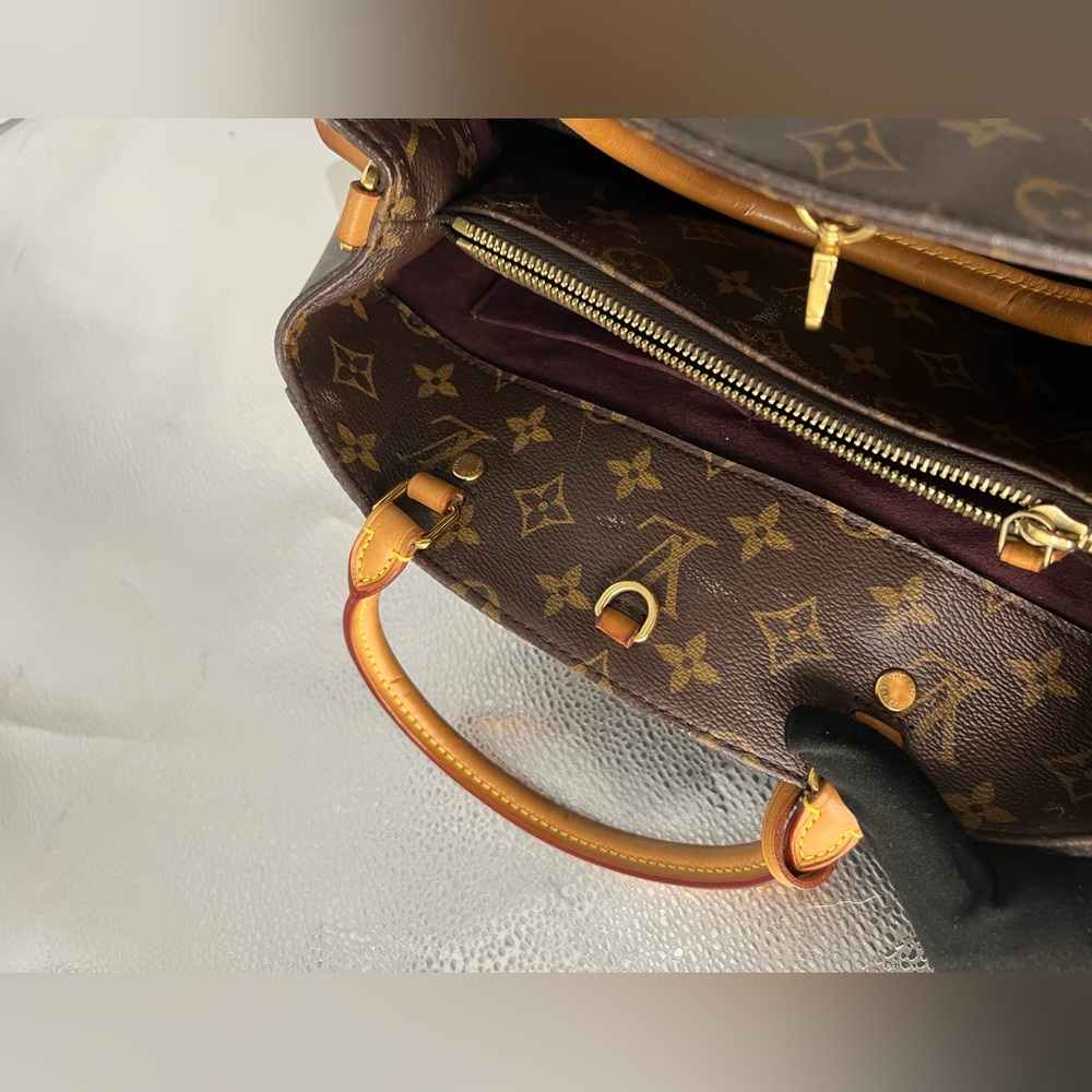 Louis Vuitton shoulder bag - Picture 10 of 16